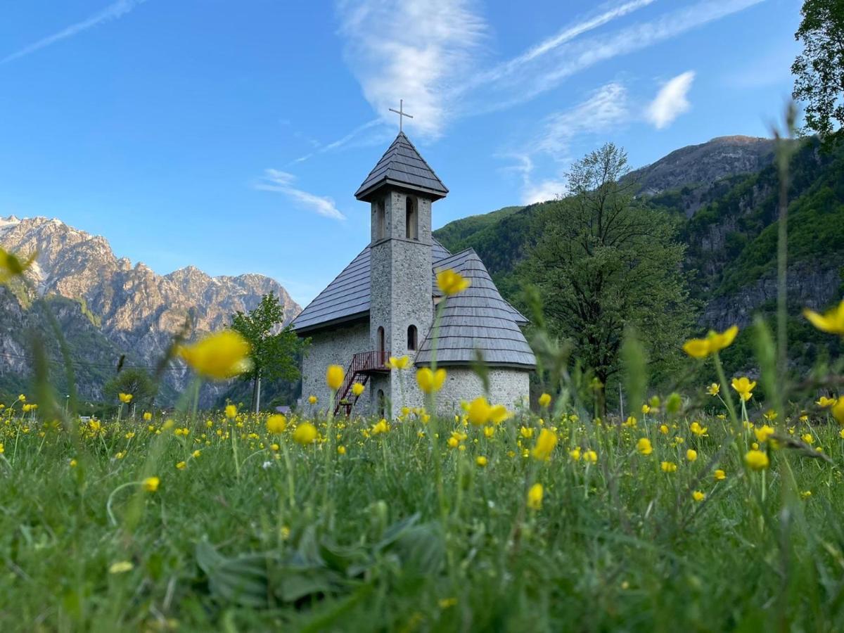 Gjovalin Lokthi Shkodër Exterior foto